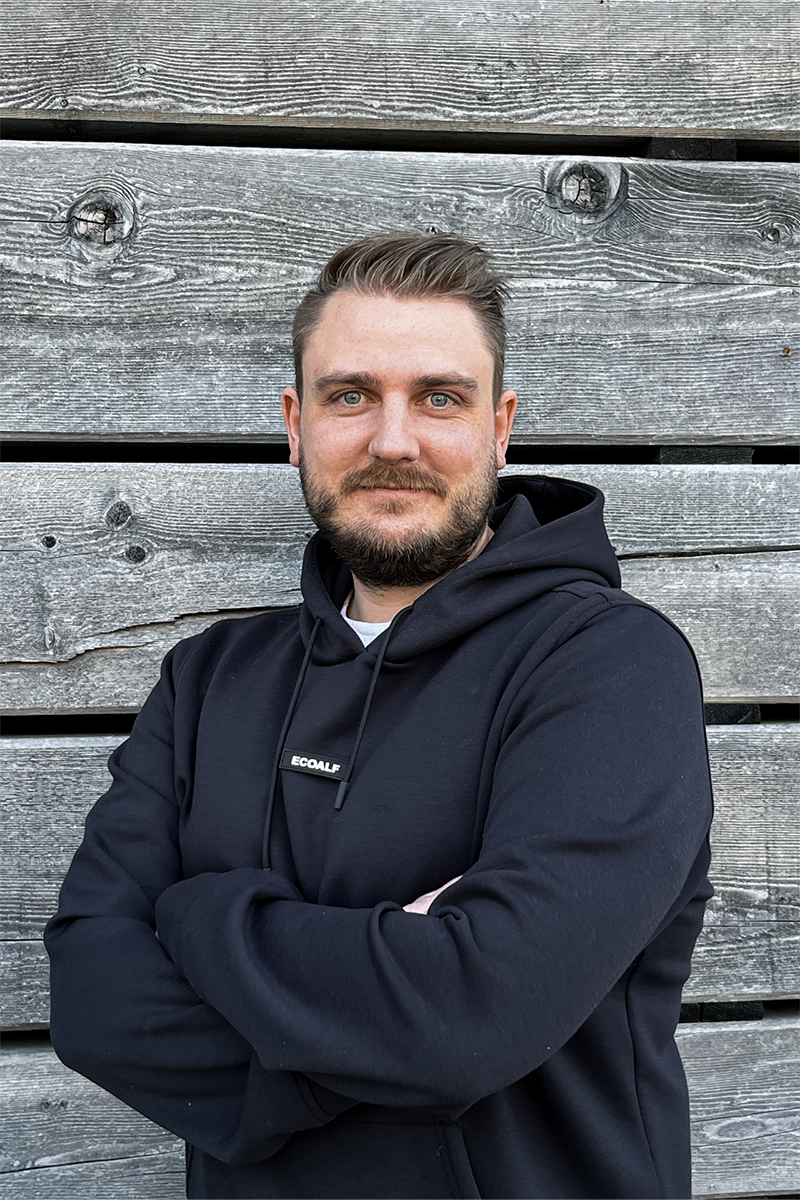 Portrait Mitarbeiter Dominik Hagn